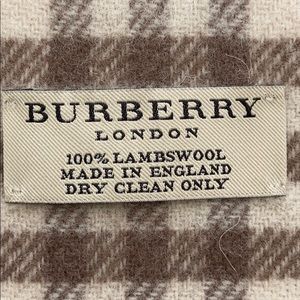 AUTHENTIC ORIGINAL BURBERRY SCARF